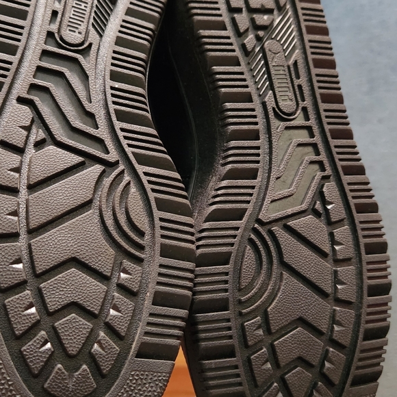 Puma - Picture 6 of 7